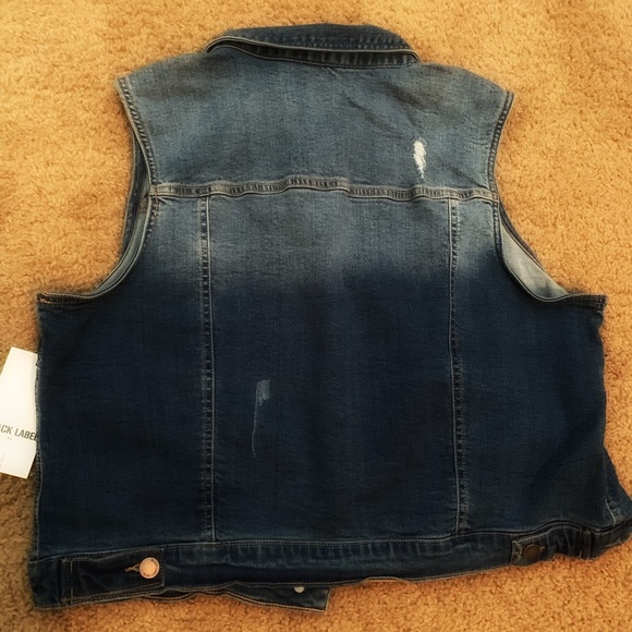 Medium Denim Vest by Black Label! - Picture 3 of 3